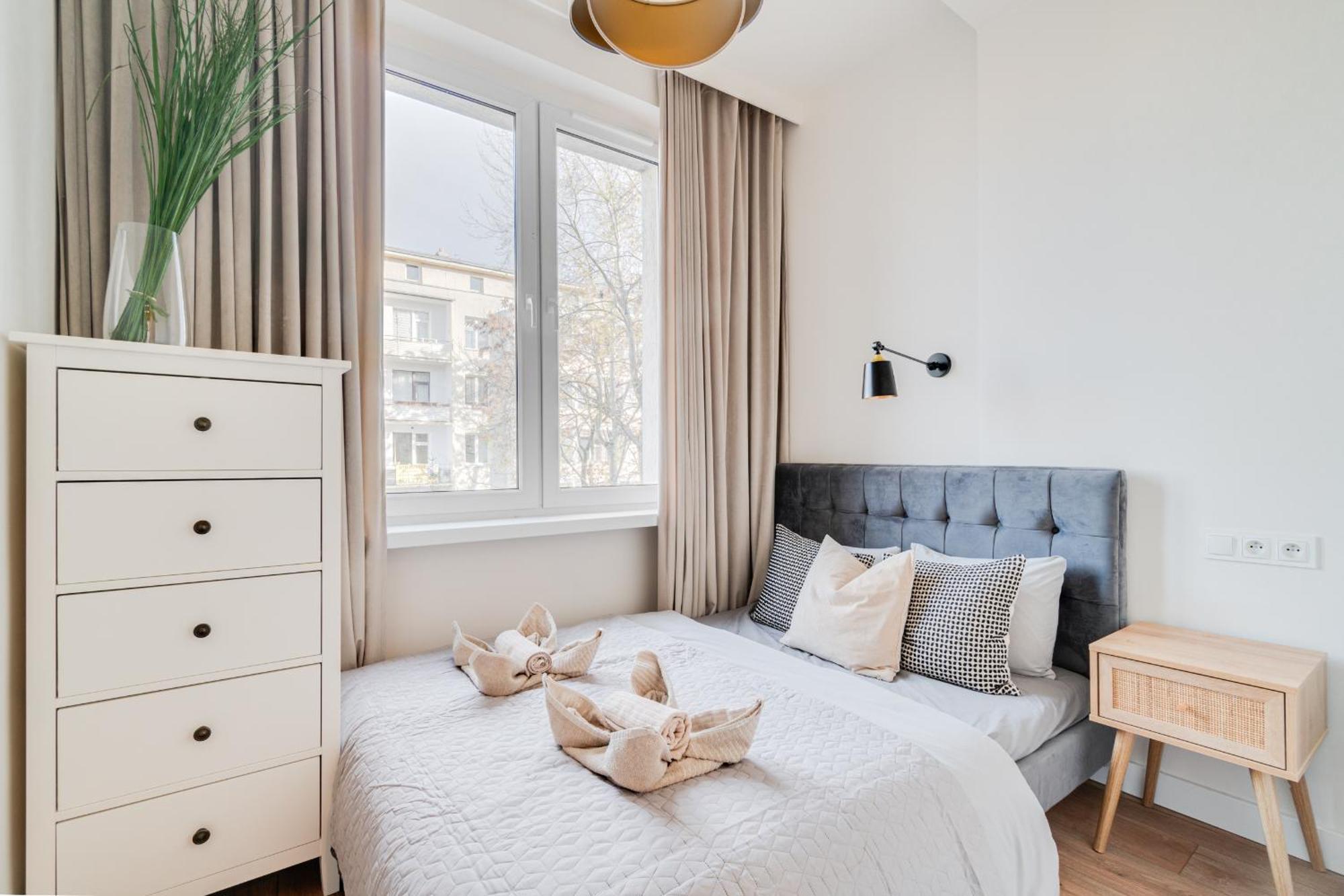 Apartment Bright Day - Self Check-in 24h, 10 Min Market Square